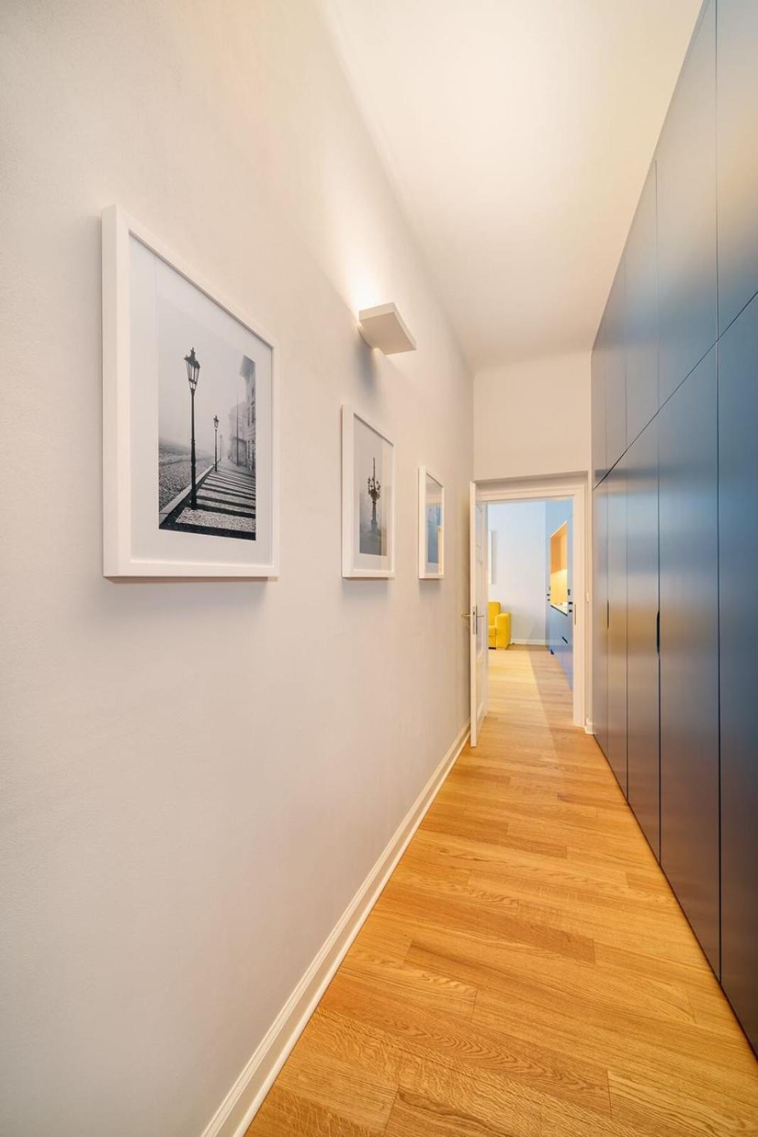 Quiet City Center Apartment In Hip & Foodie Area Prague Ngoại thất bức ảnh