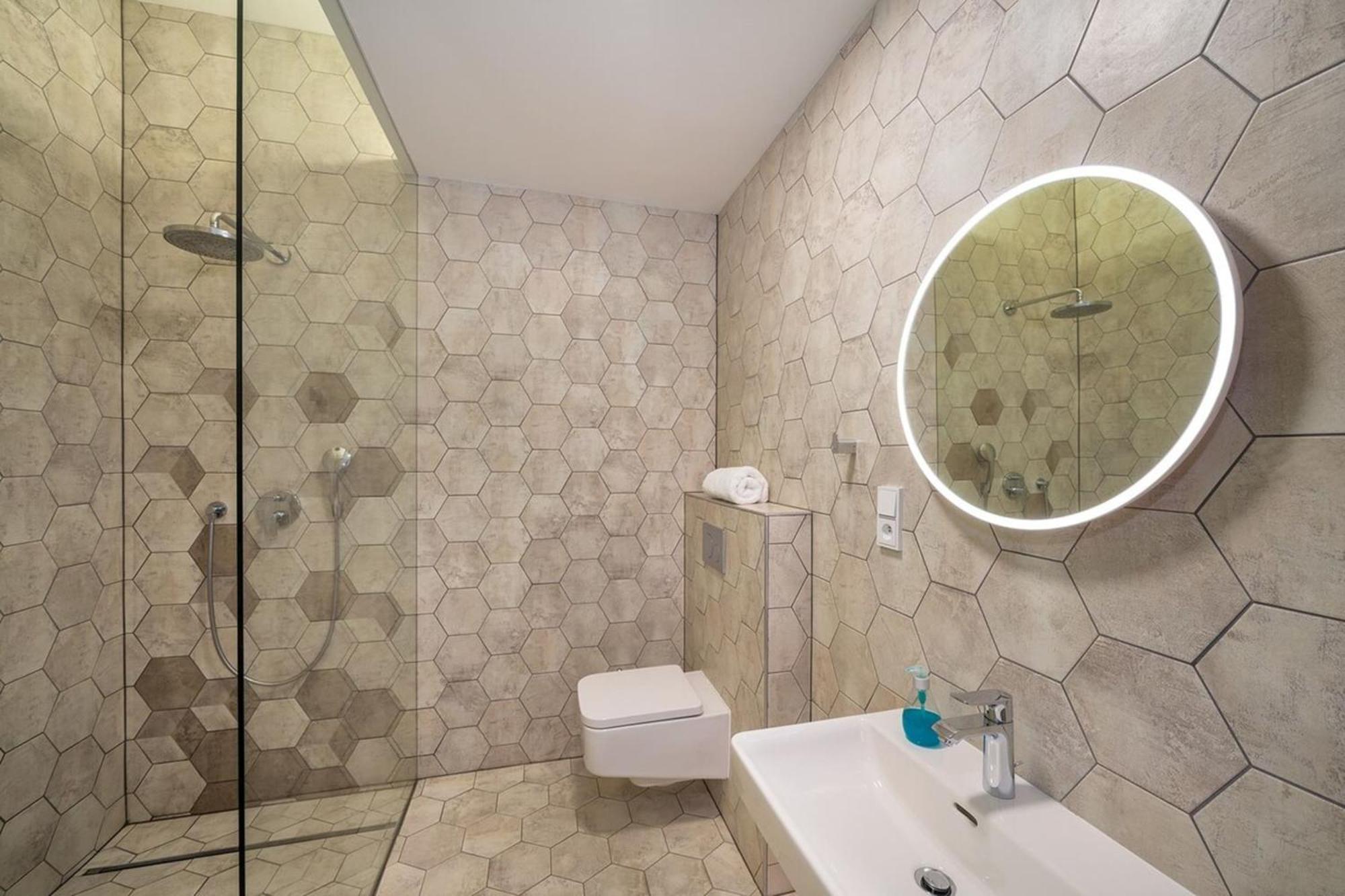 Quiet City Center Apartment In Hip & Foodie Area Prague Ngoại thất bức ảnh