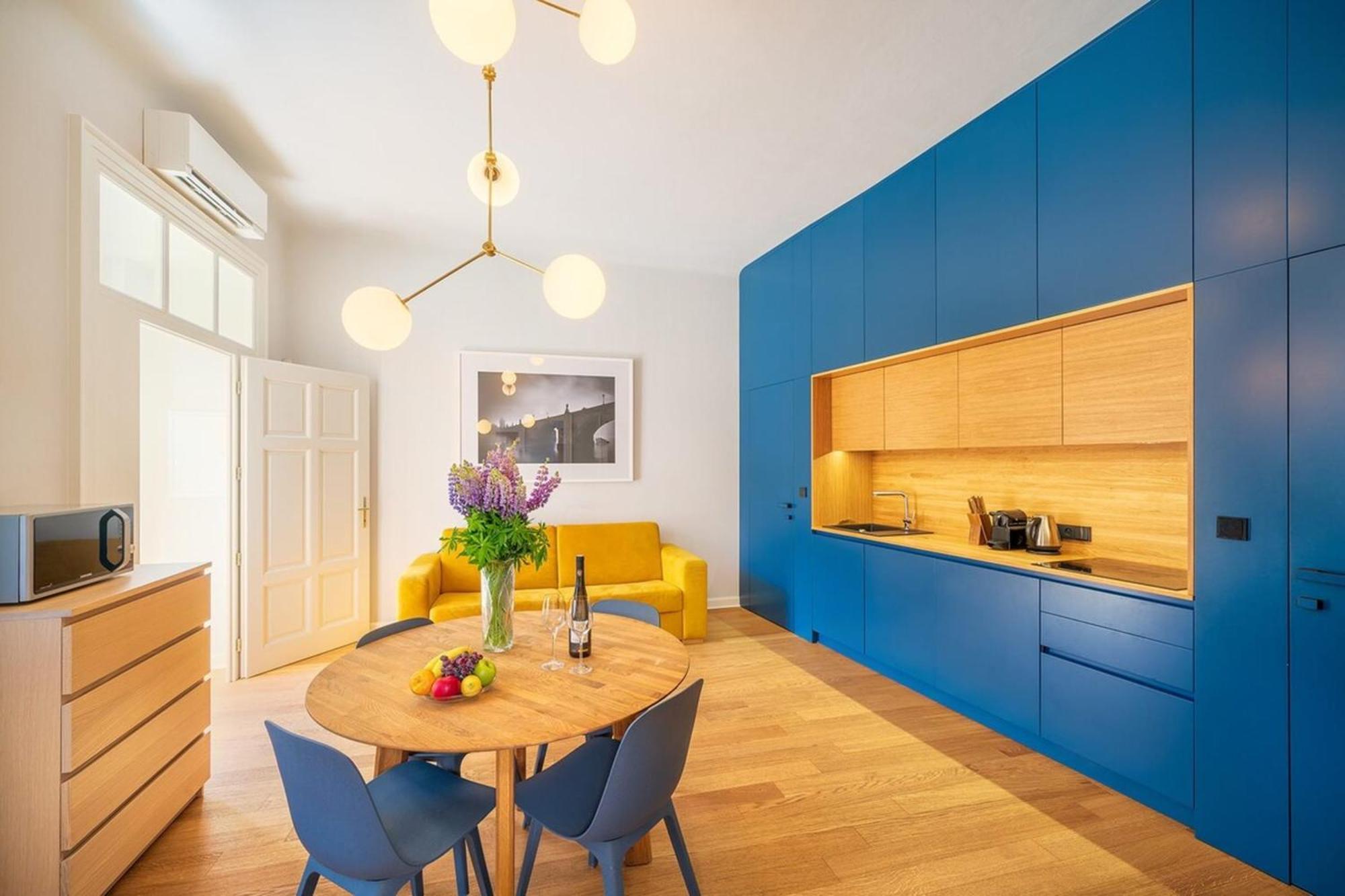 Quiet City Center Apartment In Hip & Foodie Area Prague Ngoại thất bức ảnh